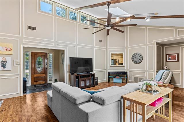 Building Photo - 2814 Cheshire Cir
