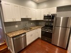Foto principal - 202 N 9th St