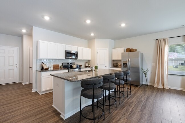3BR, 2BA - 1,725SF - Kitchen - Carolina Crossing