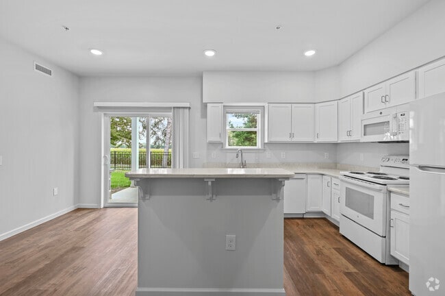 2HAB, 2BA - The Oasis