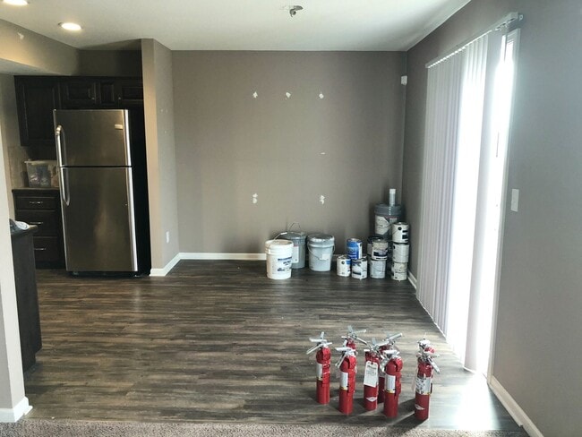 Building Photo - Newer 3 Bed 2 Car Townhome in Grain Valley