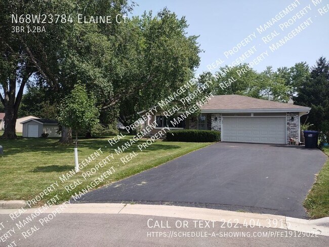 Building Photo - Three Bedroom Single Family Ranch Style Home