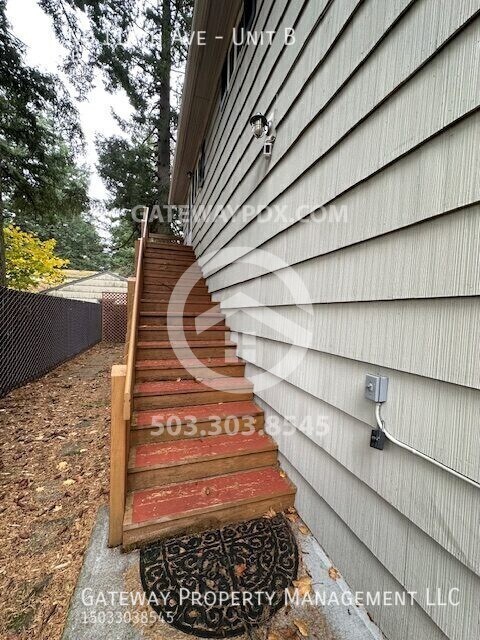 Foto del edificio - 941 NE 113th Ave