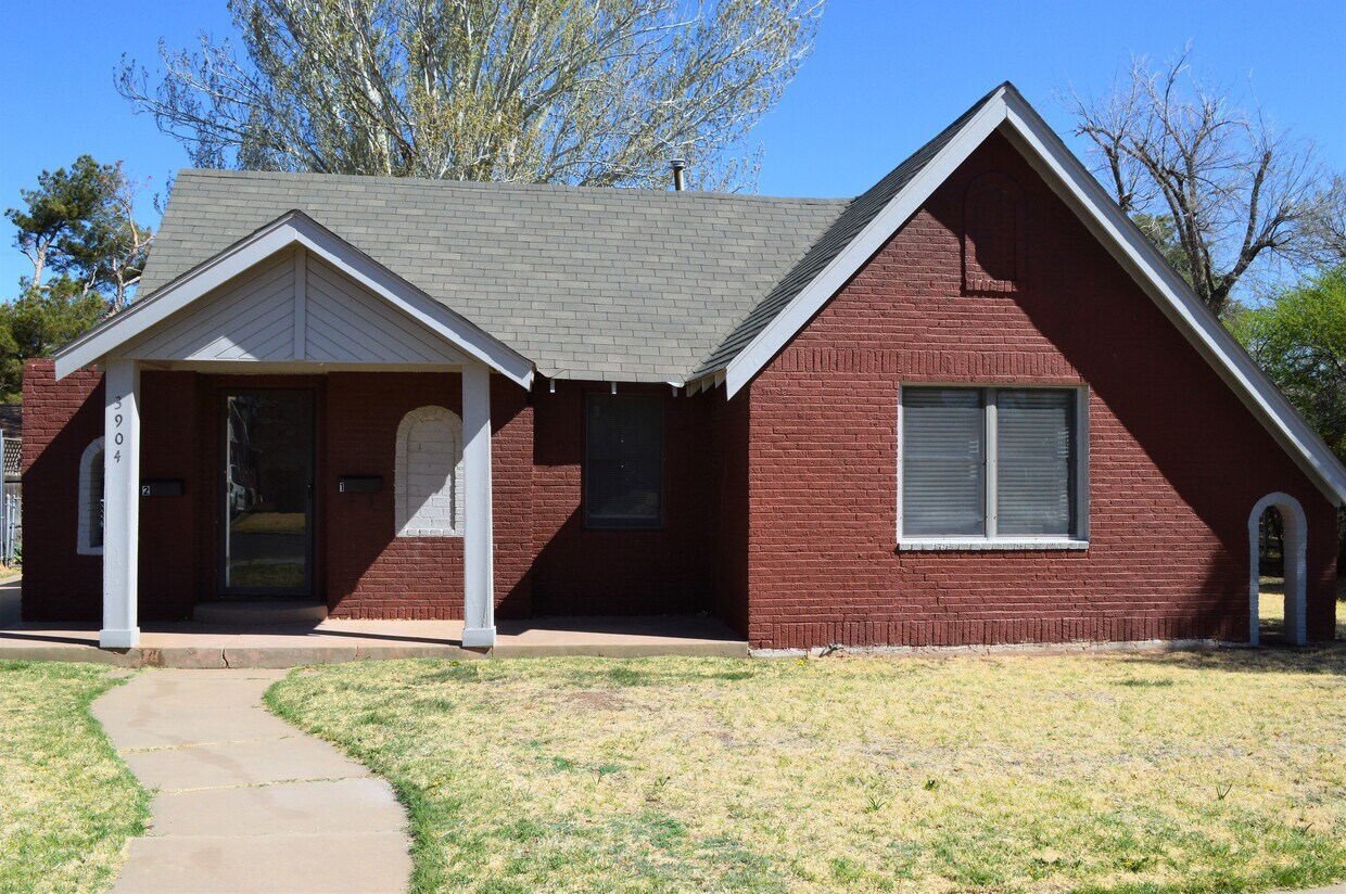 3904 Fountain Ter, Amarillo, TX 79106 House for Rent in Amarillo, TX