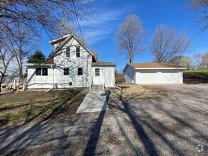 Building Photo - 5454 Pagenkopf Rd