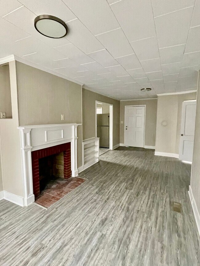 Foto del edificio - Take a look at this Adorable 3 bedroom 1 bath home Located in Gastonia