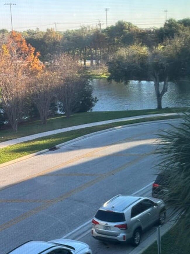 Foto del edificio - 1241 Vía De Fossi