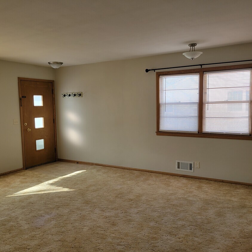 6209 France Ave S, Edina, MN 55410 Townhome Rentals in Edina MN