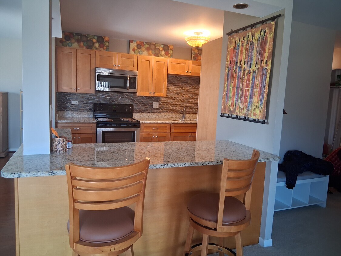 Foto principal - 9058 N Cumberland Ave
