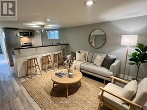 Building Photo - 77 Elmer Ave