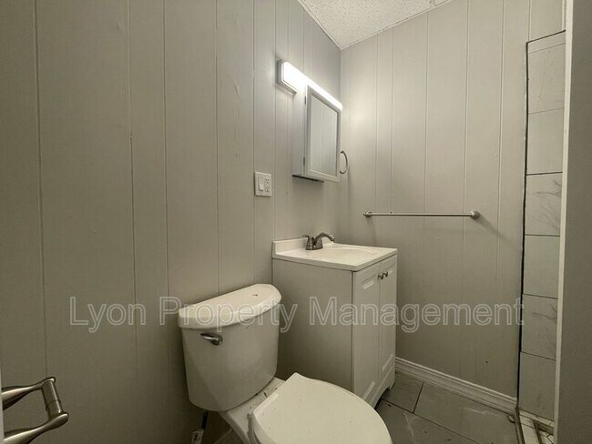 Foto del edificio - 412 Elm St