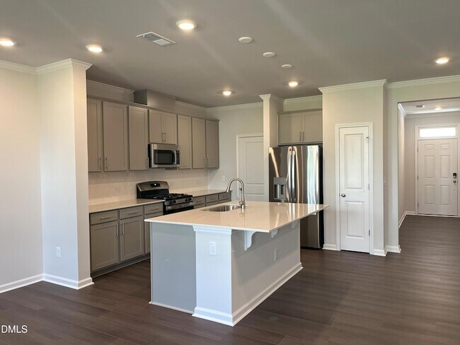 Building Photo - 6012 Grey Colt Wy