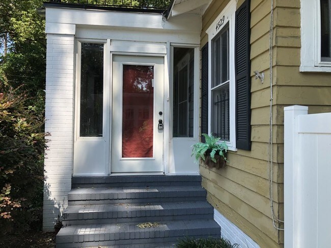 Building Photo - 4529 Lawnview Street