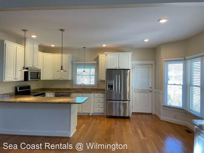Building Photo - 5 br, 3 bath House - 253 Seawatch Way