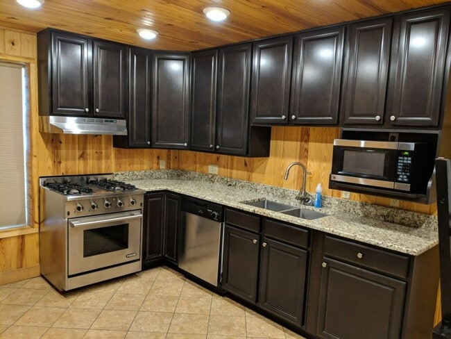Building Photo - Ramsey Enterprises LLC
