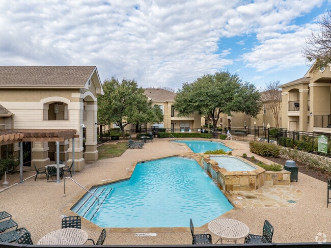 Building Photo - The Lodge at Lost Pines Apartments