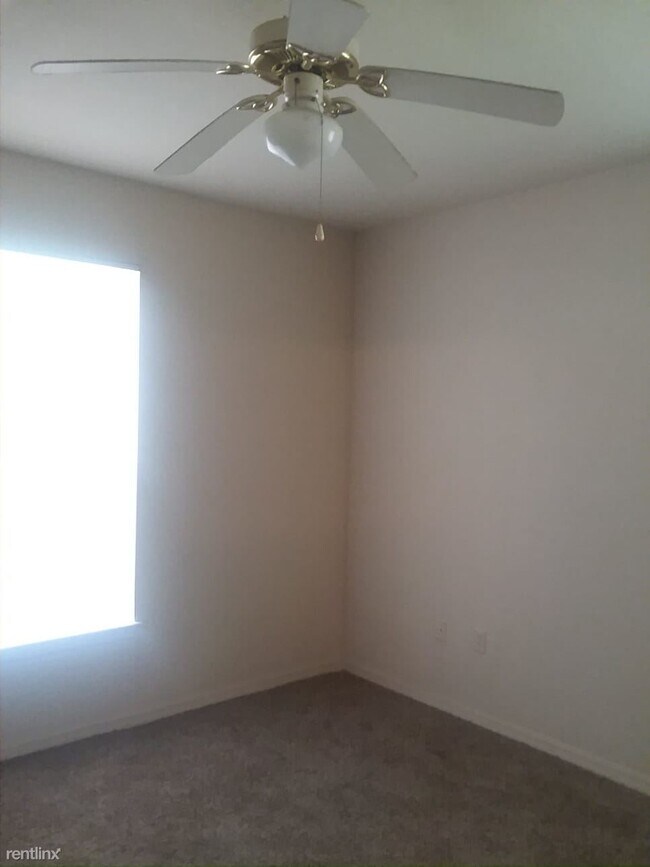 Foto del edificio - 3700 Castle Pines Ln