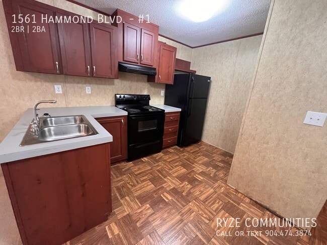 Foto del edificio - 1561 Hammond Blvd