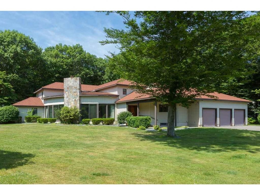 19 Dr, Rye, NH 03870 House for Rent in Rye, NH