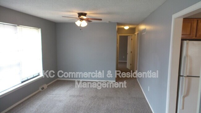 Foto del edificio - 210 NE 88th St