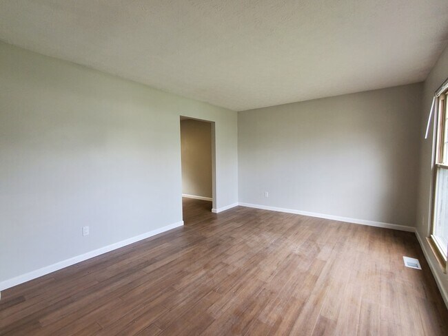 Foto del edificio - Renovated 4 bed in Westerville!