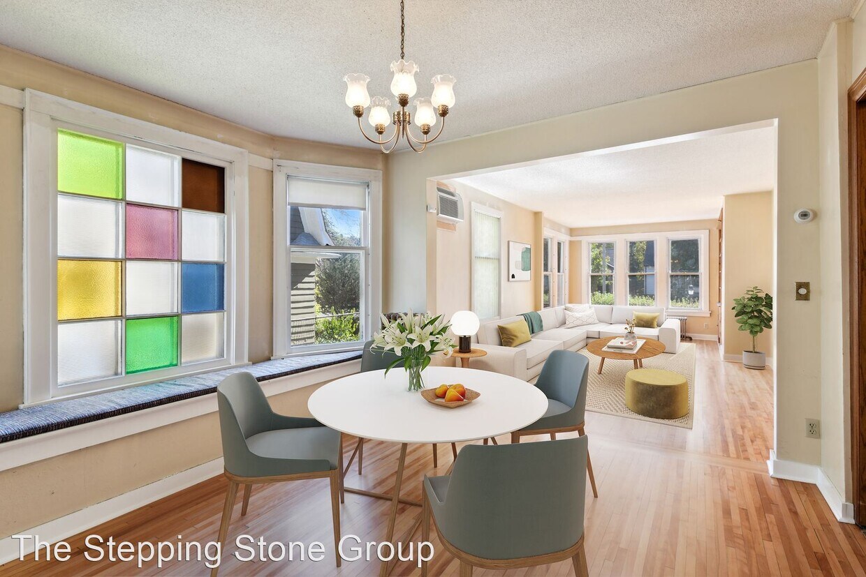 Foto principal - 4 br, 2.5 bath House - 2112 Laurel Avenue
