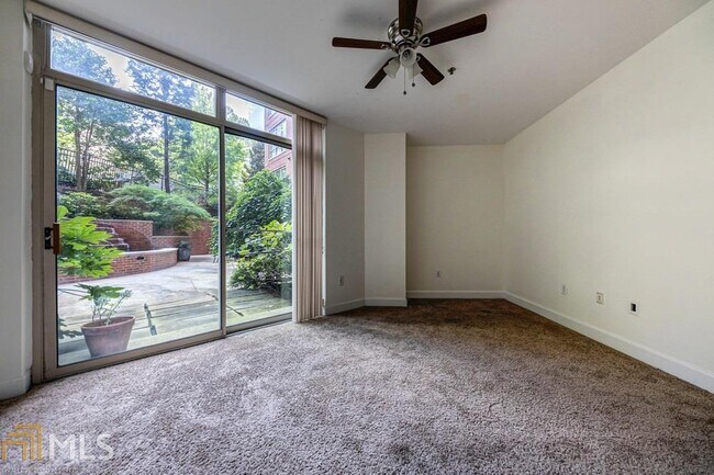 Building Photo - 2626 Peachtree Rd