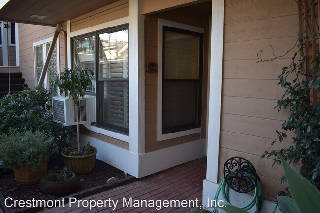 Foto del edificio - 2 br, 2.5 bath House - 719 F Avenue, Unit C
