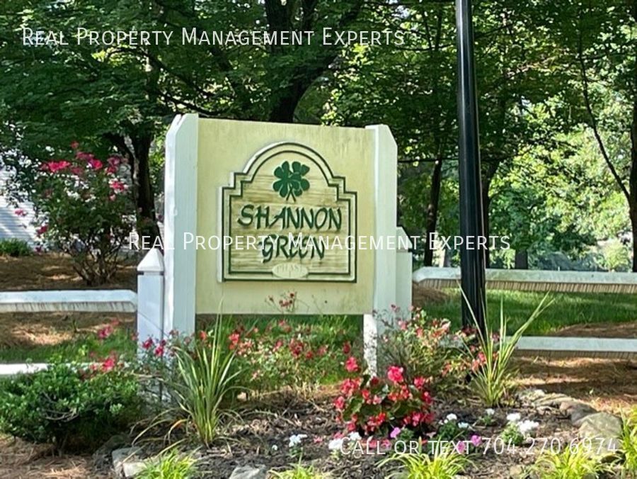 Primary Photo - 9541 Shannon Green Dr
