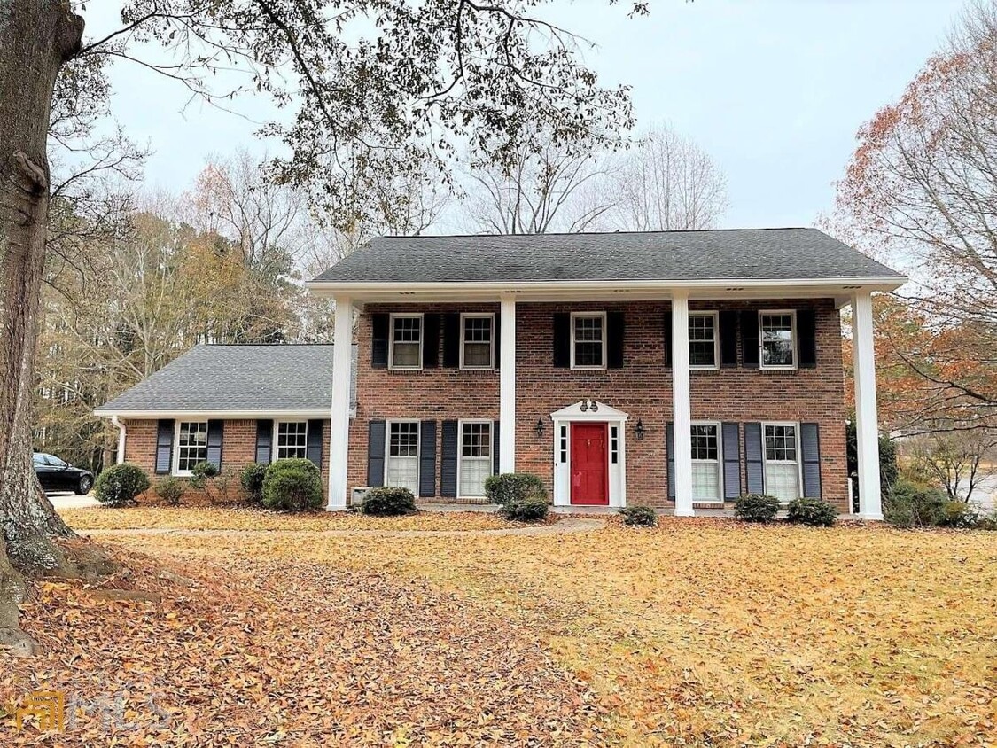 1150 Falstaff Dr, Roswell, GA 30076 House Rental in Roswell, GA