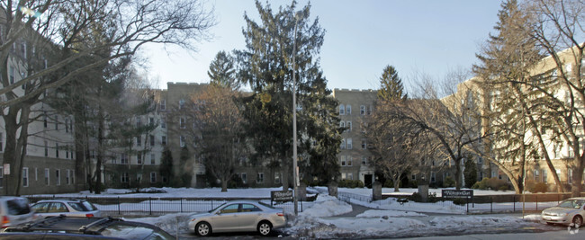 Exterior - Wellington Court