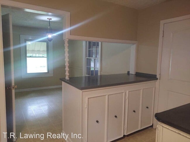 Building Photo - 3 br, 2 bath House - 911 Mark Drive