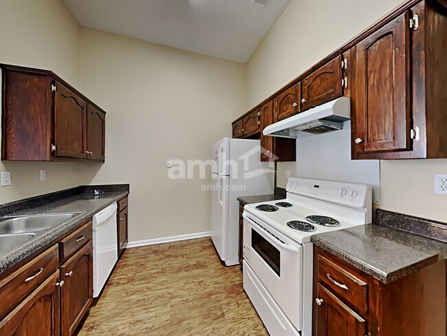 Foto del edificio - 5331 Kristy Ln