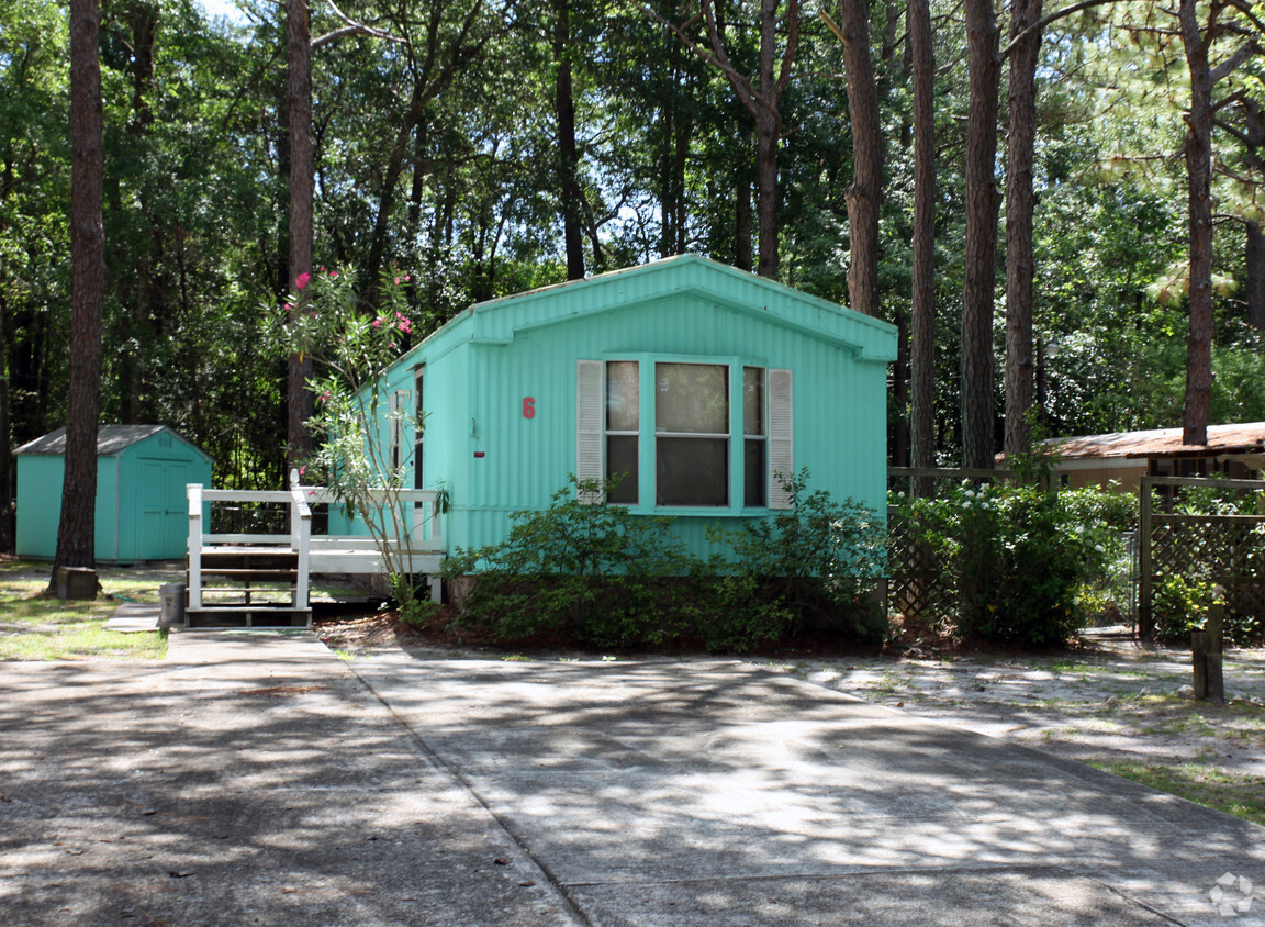 Primary Photo - Woodside RV & Trailer Park