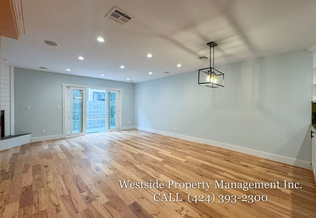 Building Photo - 1415 26th St