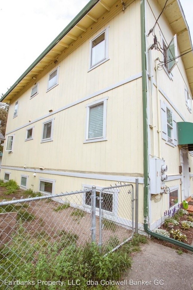 Foto del edificio - 910 4th Ave