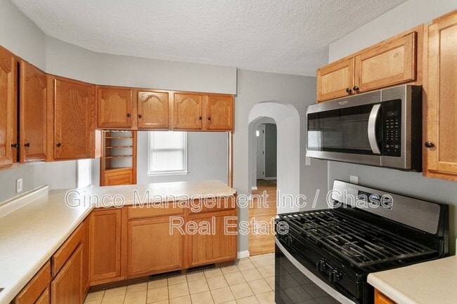 Building Photo - 3256 186th St