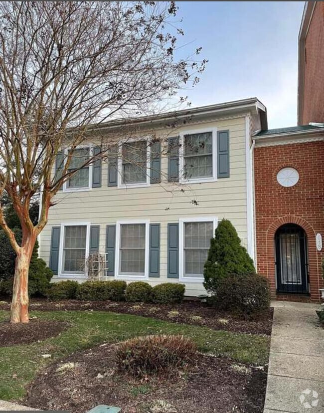 Building Photo - 548 Quince Ct