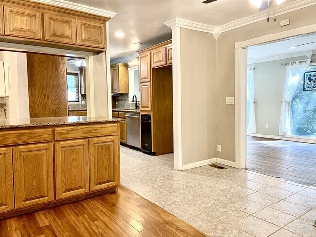 Foto del edificio - 7 Evesham Ln