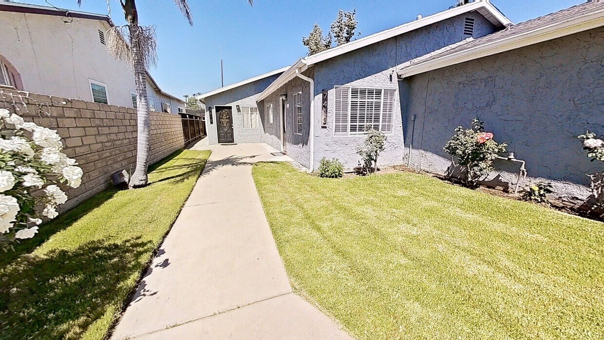 Primary Photo - 7413-7415 Eton Ave.