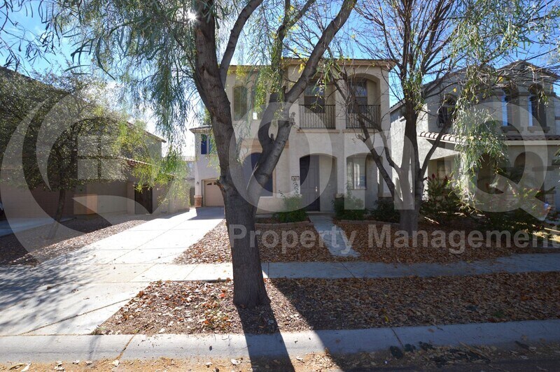 Primary Photo - 3655 E Moreno St