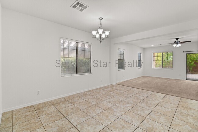 Foto del edificio - 857 E Del Rio St