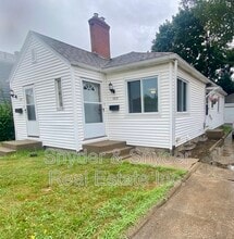 Building Photo - 1093 N Main St