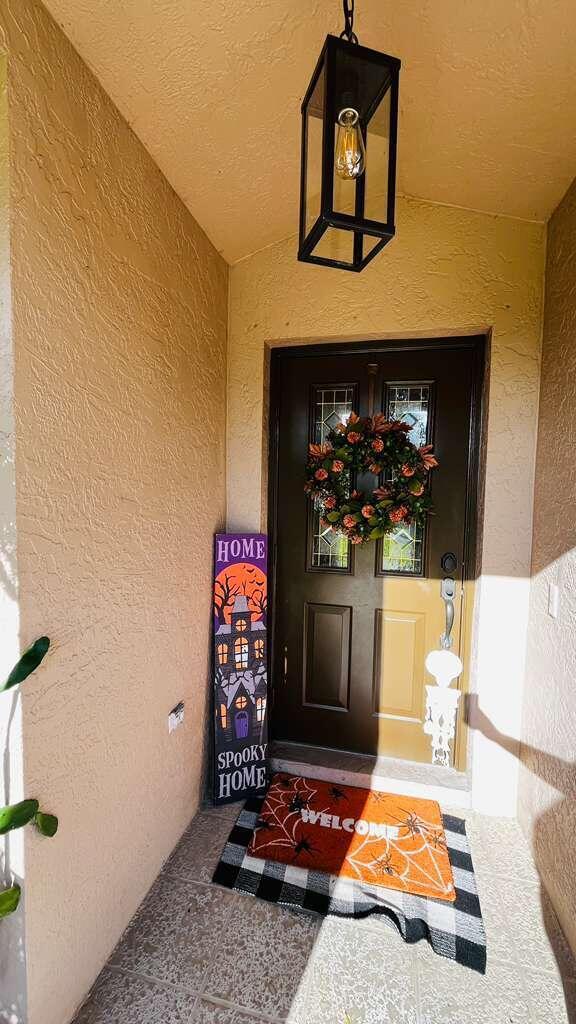 Foto del edificio - 13566 Callington Dr