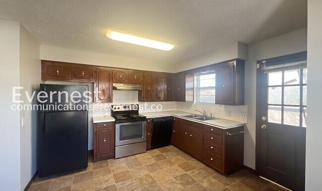 Foto del edificio - 2356 S Crysler Ave