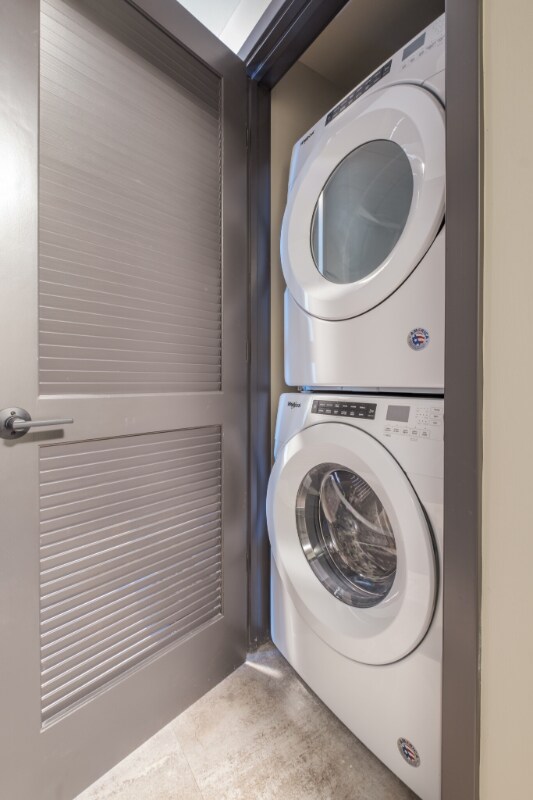 Foto del edificio - 989 W Washington St