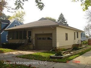 Building Photo - 1 br, 1 bath House - 10 Lansing St