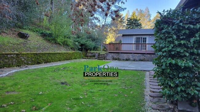 Foto del edificio - COMING SOON! Charming 4 Bed 3 Bath Home in...