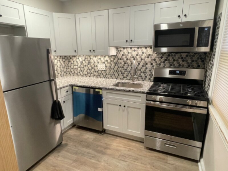 Foto principal - 1190 Dermond Rd