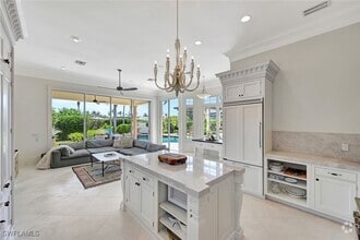 Building Photo - 2052 Isla Vista Ln